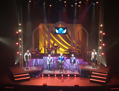 Altar Boyz set design