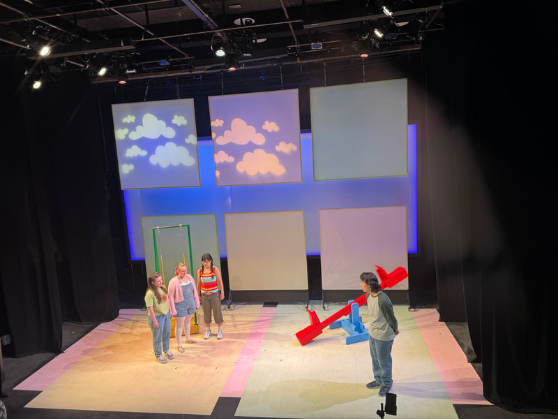 Usual Girls set design